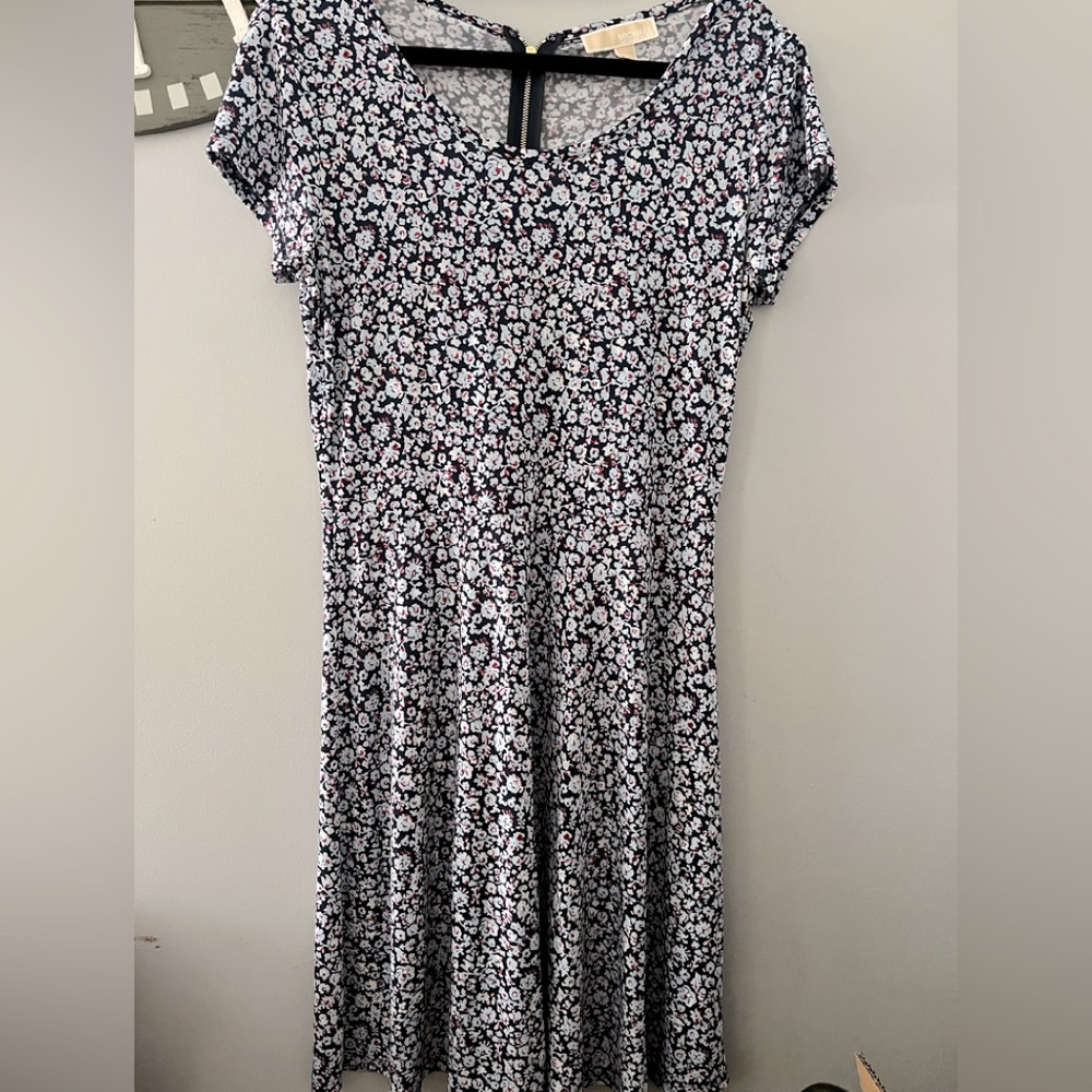 Michael Kors blue floral fit and flare knee length dress size medium
